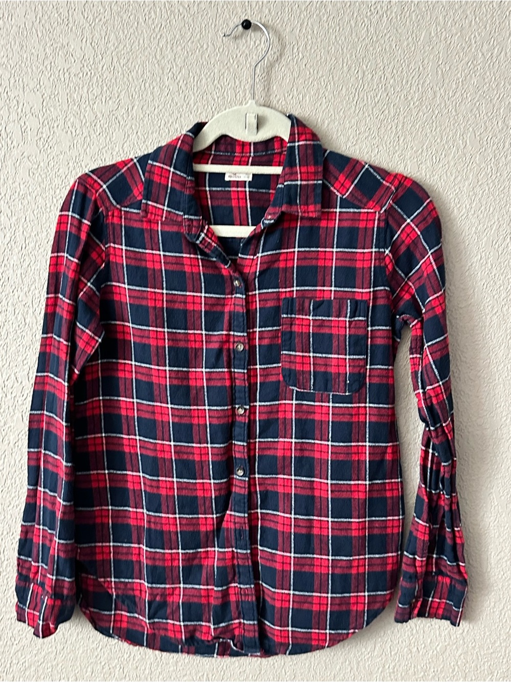 Hollister Plaid Button-Down Shirt Women’s XS Red and Navy